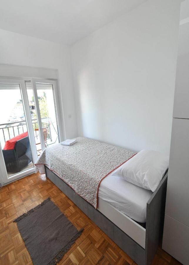 Apartmani Dora Duboka Buitenkant foto
