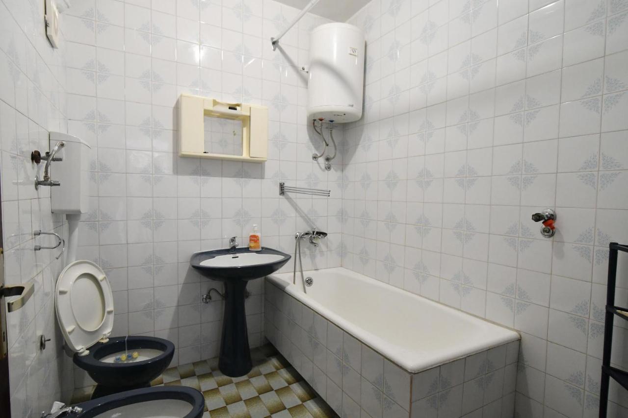 Apartmani Dora Duboka Buitenkant foto