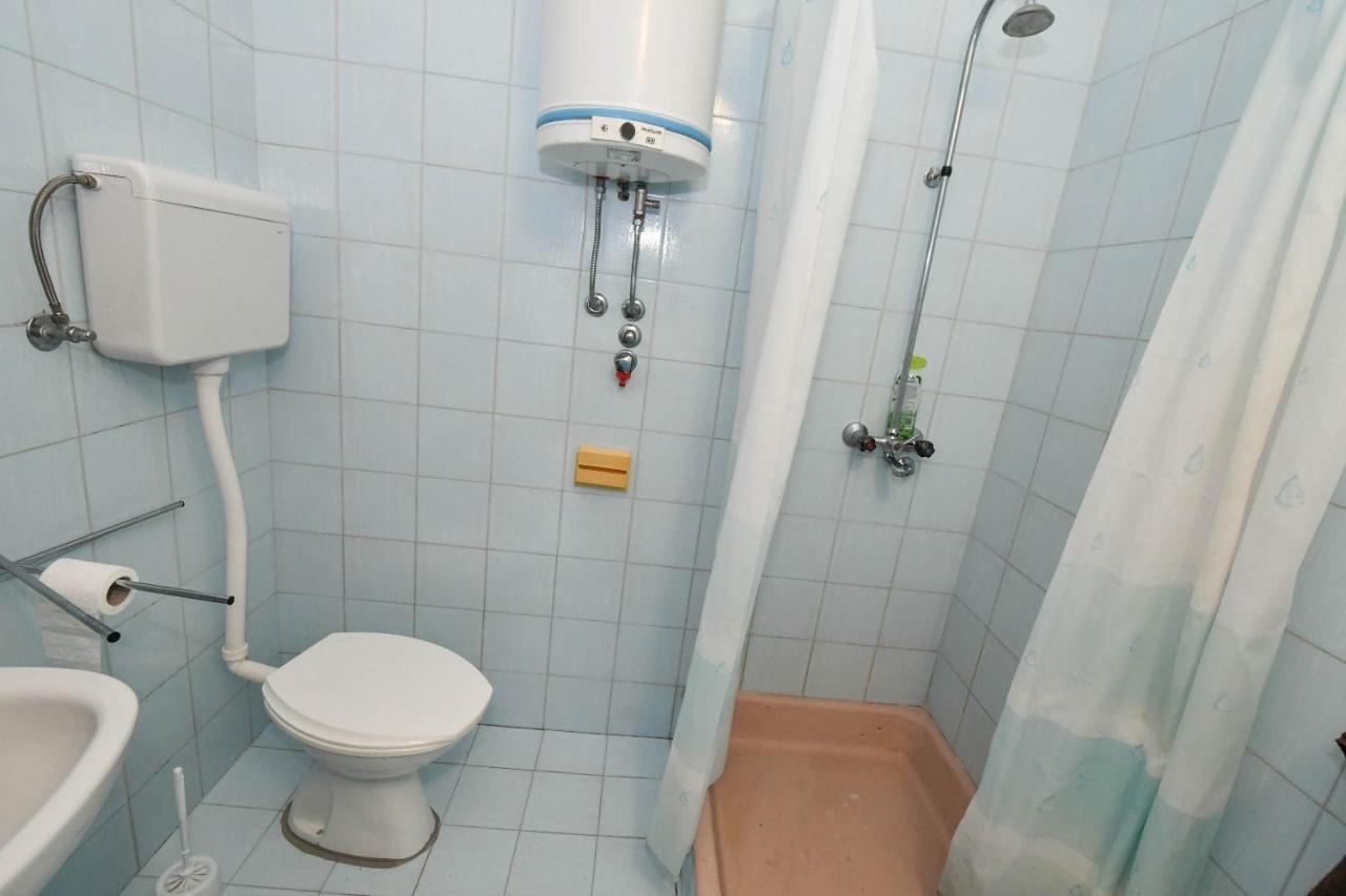 Apartmani Dora Duboka Buitenkant foto